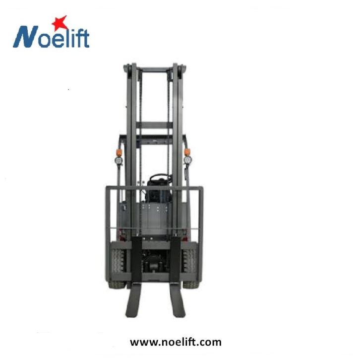 Carrelli elevatori a batteria da 80V 3.5-4.0T con gomma piena