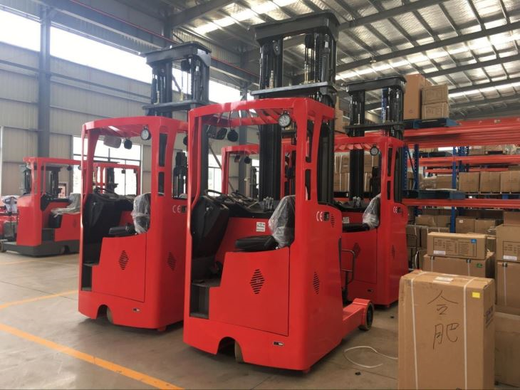 Warehouse Equipments manufacturers