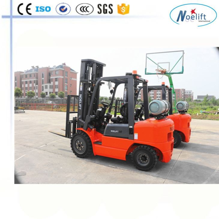 Gas  Forklift with Nissan engine
