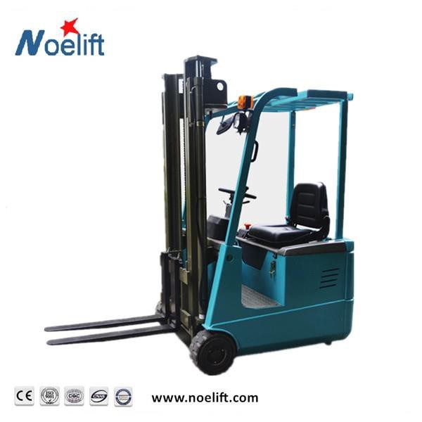 Carrello elevatore elettrico a 3 ruote per movimentazione materiali
