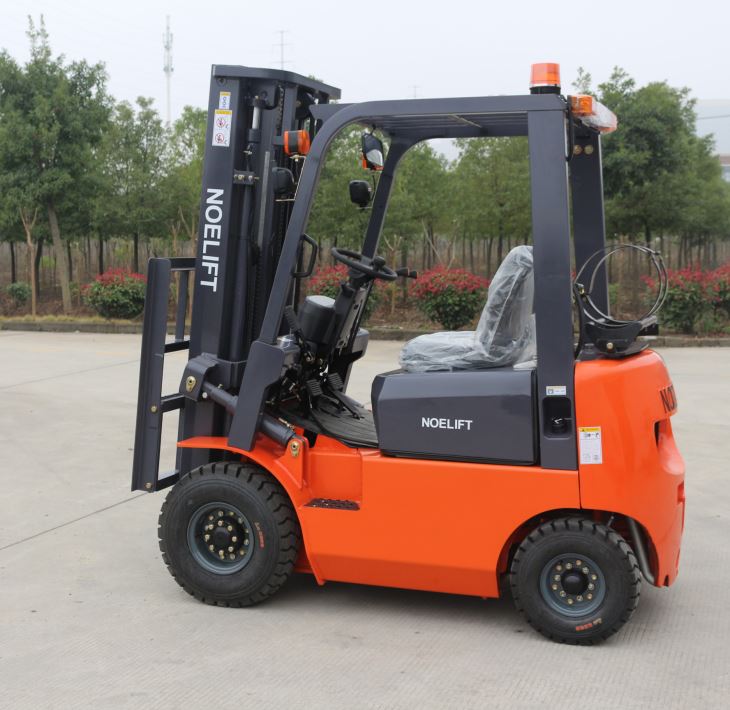PLG Carrello elevatore doppia alimentazione GPL e benzina