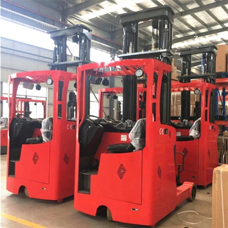 Carrelli Retrattili Carrelli Elevatori Uso In Magazzino