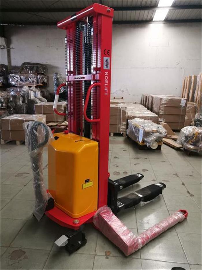 Warehouse Equipments manufacturers