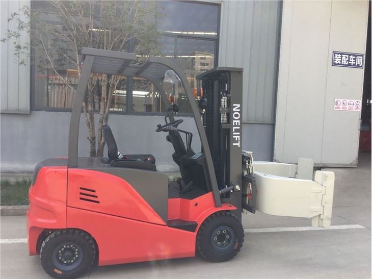 Balance Electric Forklift Low Center Of Gravity