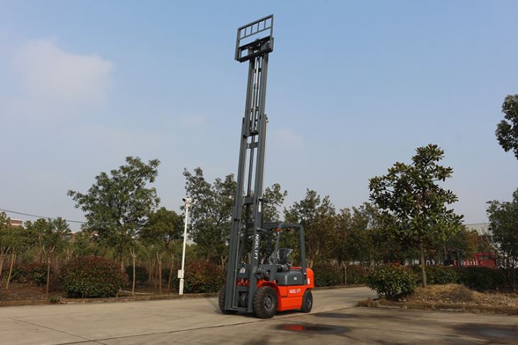 Cambio Automatico Montacargas Industriales Diesel Forklift Stivuitor