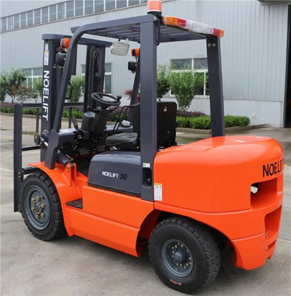 HIGH QUALITY DIESEL FORKLIFT FOR SALE