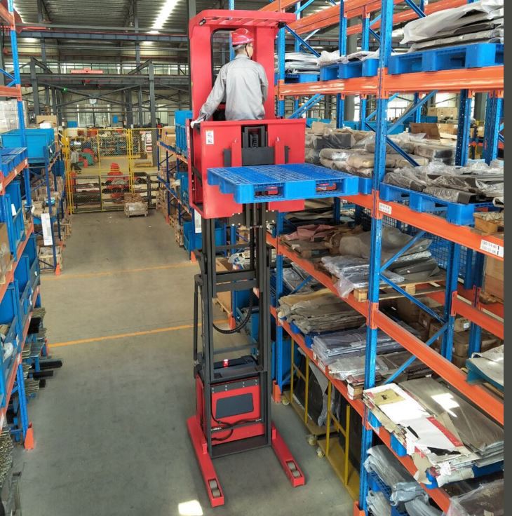 Electric Order Picker 1.0t 6.0m