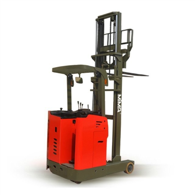 Carrello retrattile elettrico 48V con caricabatteria