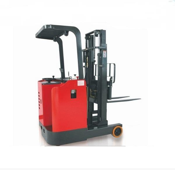 Carrello retrattile elettrico 48V con batteria ad alta capacità