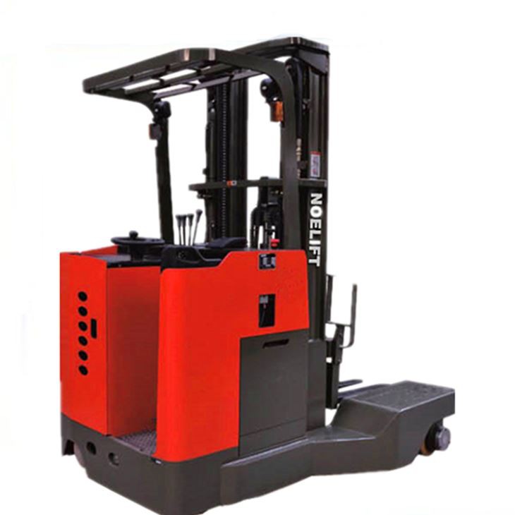 Carrello elevatore elettrico a caricamento laterale