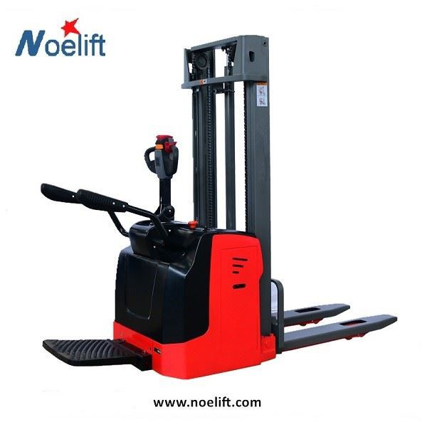 Carrello elevatore elettrico
