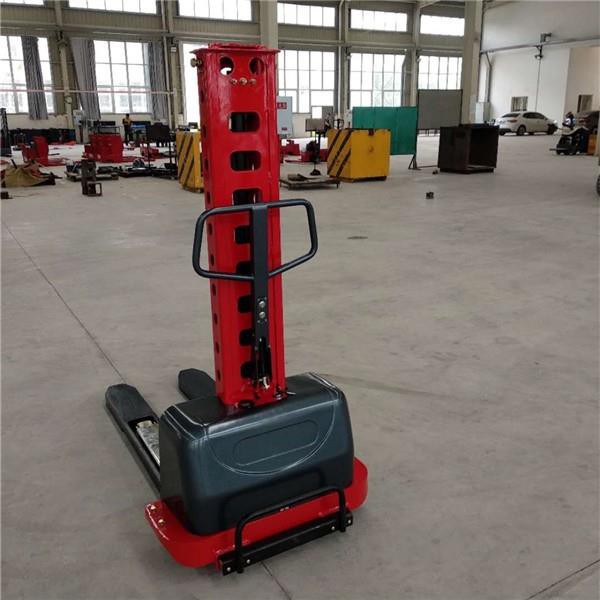 Self Lift Stacker