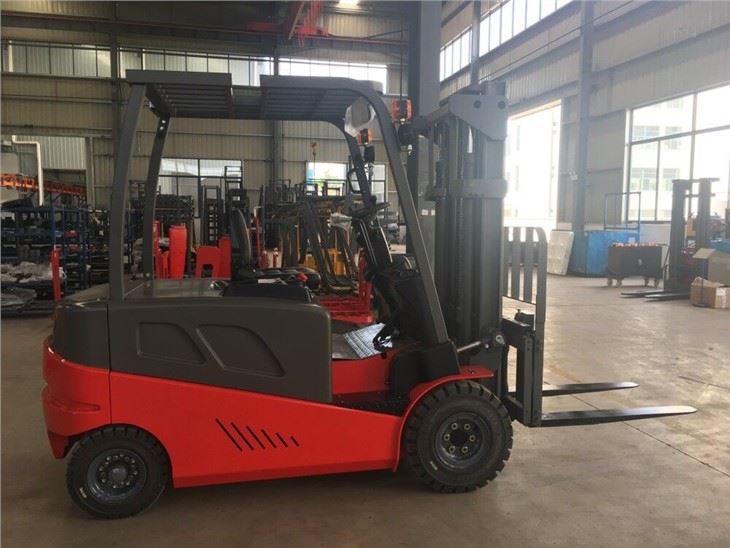 low price Electric Counterbalance Forklift Truck