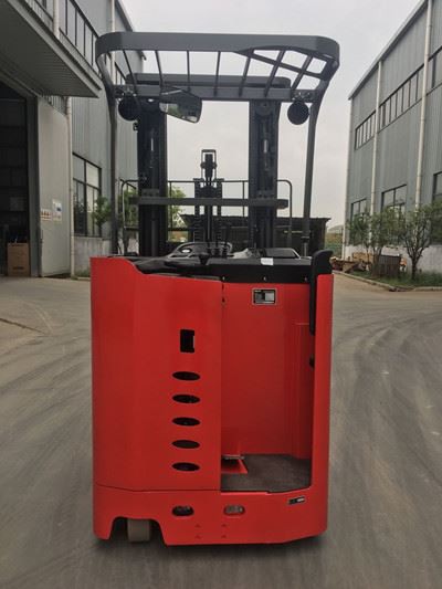 Carrello retrattile elettrico da 1,5 tonnellate TF1550