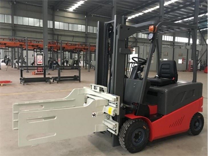 Low Gravity Center Safer 2 Ton Electric Forklift