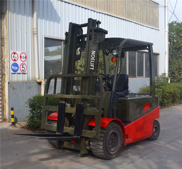 Carrello elevatore elettrico controbilanciato da 5.o tonnellate