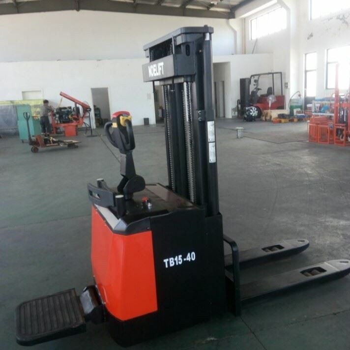 Electric Pallet Stacker For Flat Ground Operation