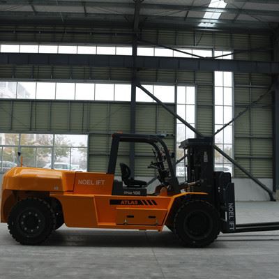 Carrello elevatore diesel FD100-C 7ton con un buon design