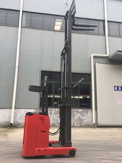 Nuovo tipo di carrello elettrico da 1,5 tonnellate, piccolo carrello elettrico